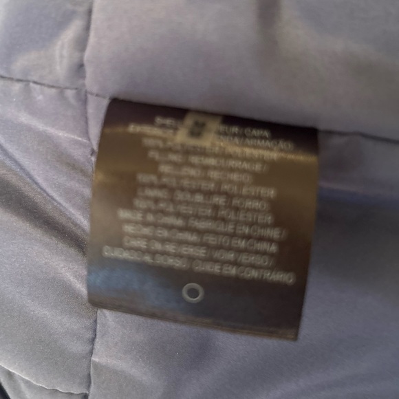 💙Elie Tahari Blue Puffer Vest Medium💙 - Picture 8 of 10